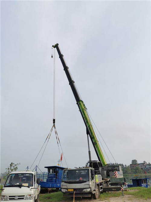 库车市桥梁建设吊装案例